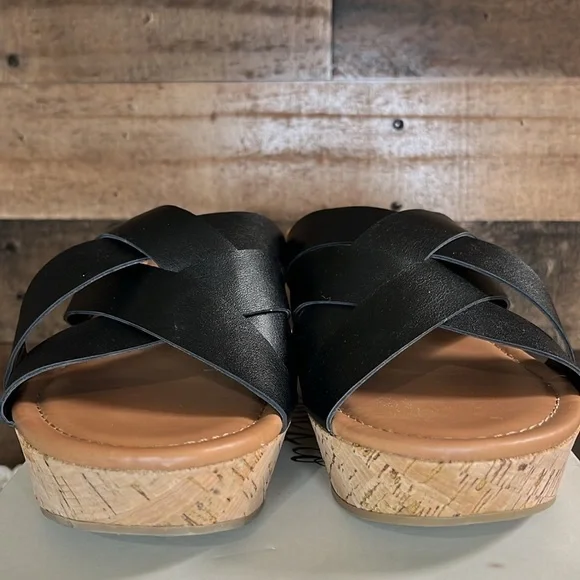 Style & Co Black Slide Wedge Sandals NWT Size 7 - Picture 2 of 7